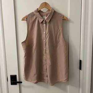 Beige No-Sleeve Button-down Blouse